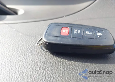 2022 Toyota Prius Prime Xle from USA, damaged, VIN JTDKAMFP8N3226522